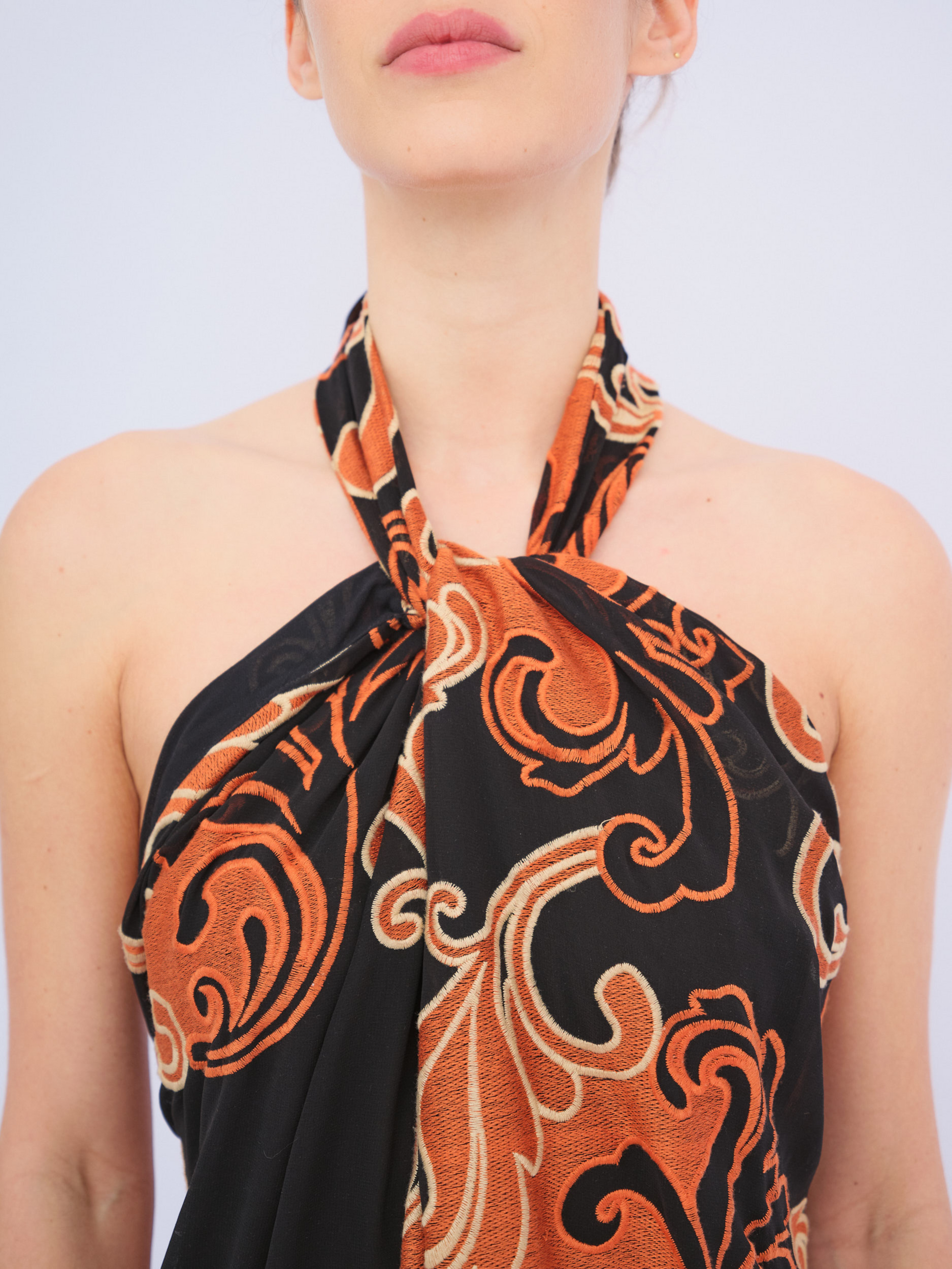 Vestido Bordado Cris Barros