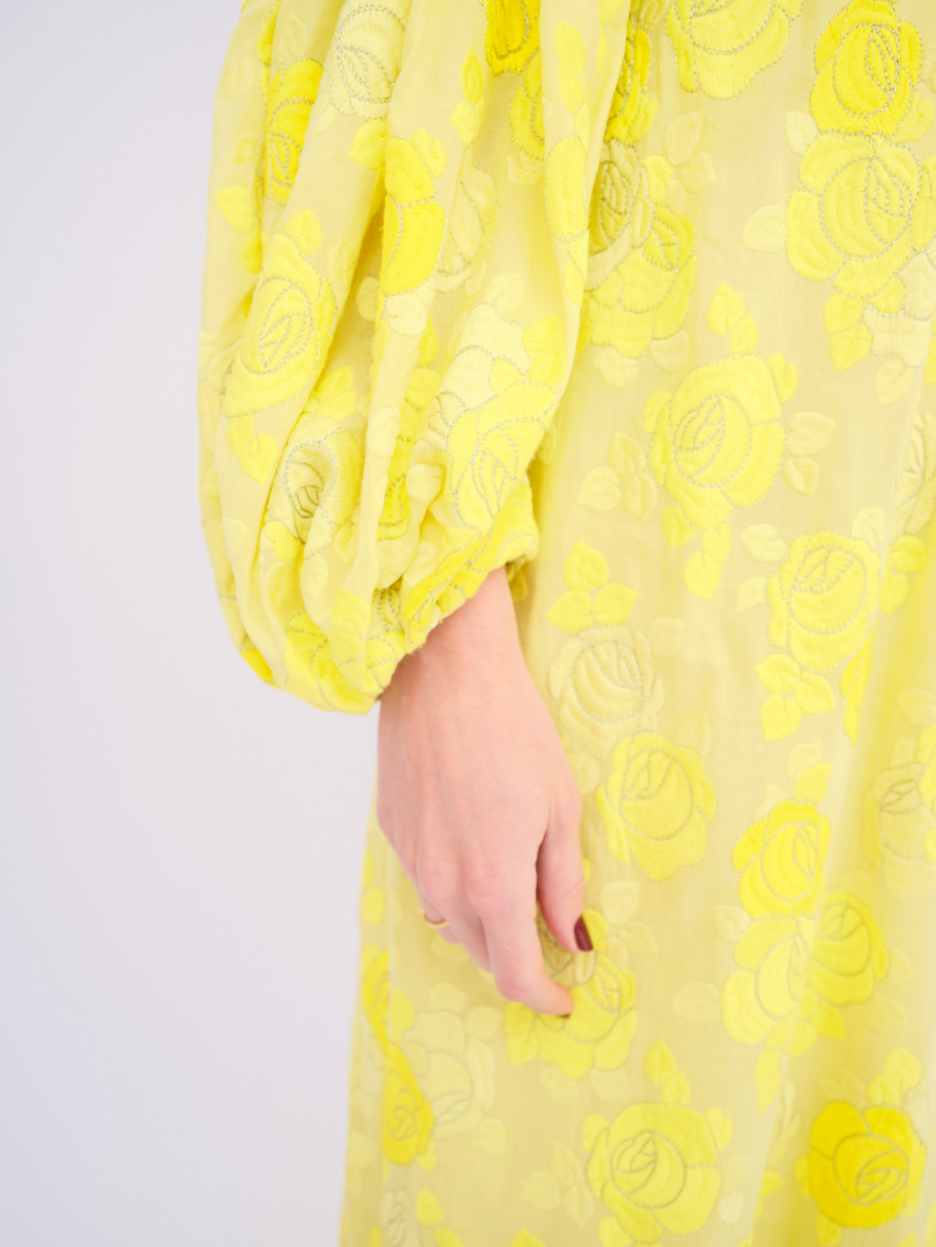 Vestido Amarelo Cris Barros