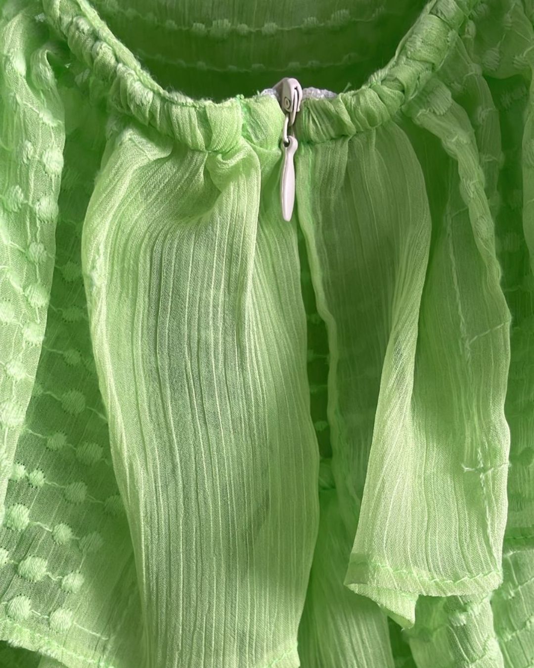 VESTIDO VERDE CHAOUICHE