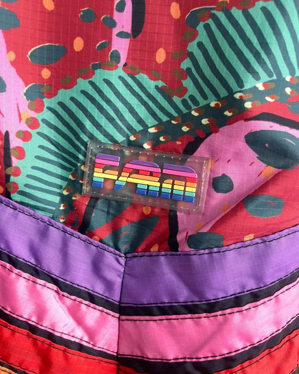 CONJUNTO MULTICOLORIDO FARM X ADIDAS