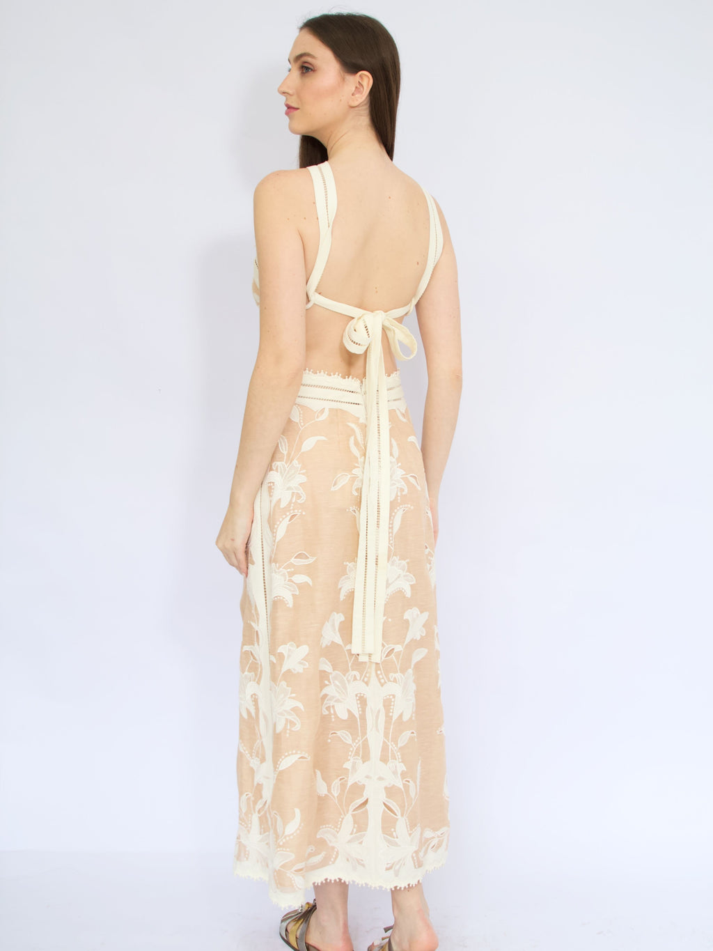 Vestido Nude Bordado Zimmermann