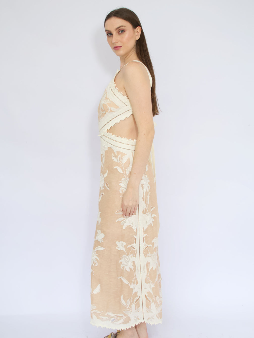 Vestido Nude Bordado Zimmermann