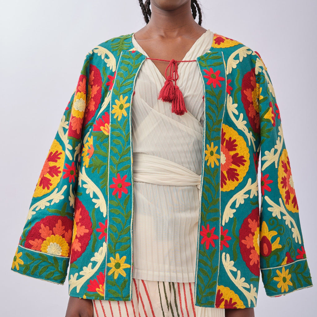 Casaqueto bordado florido