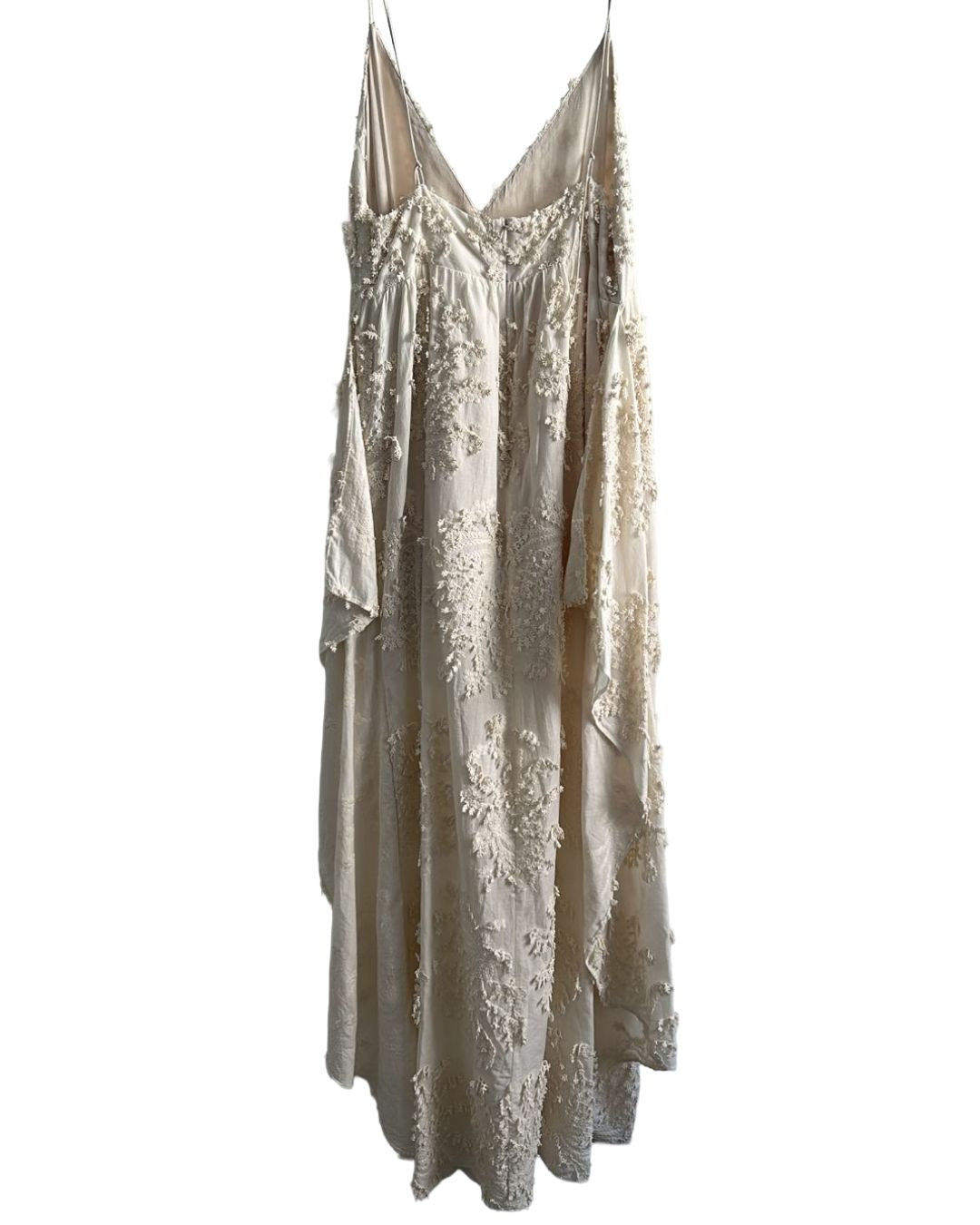 VESTIDO BEGE PEÔ
