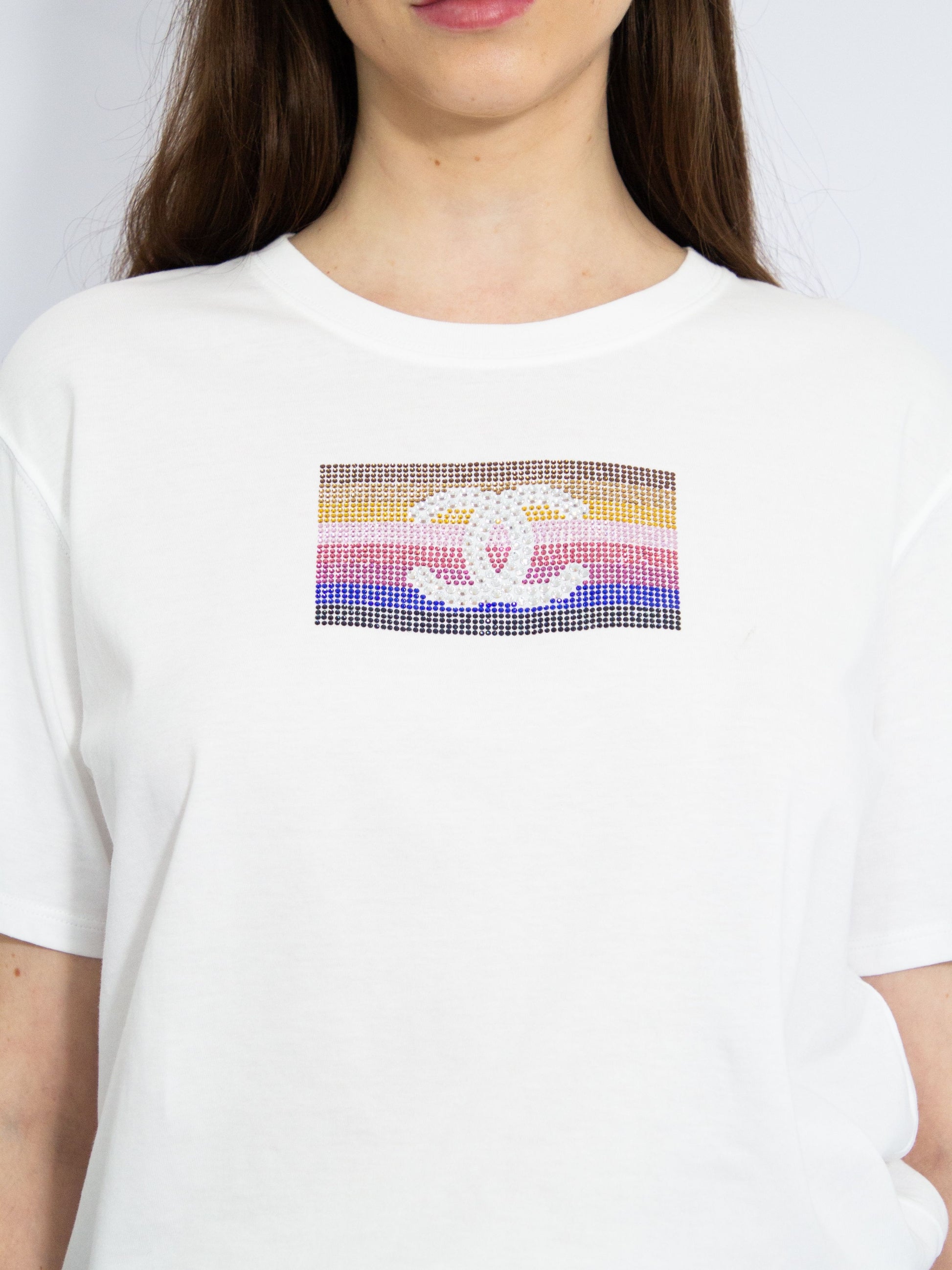 Camiseta Pedraria Chanel