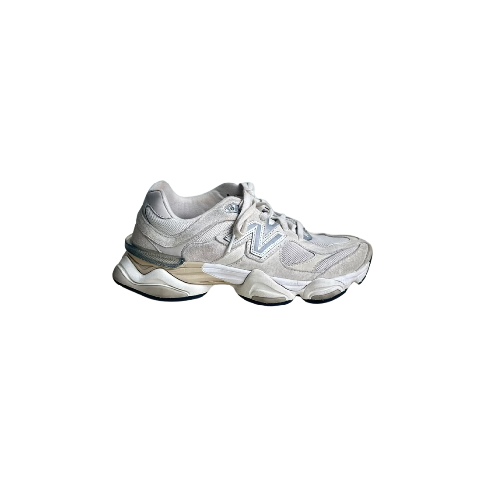 Tênis  New Balance 9060