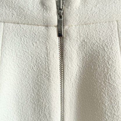 Saia Curta Off White Niini