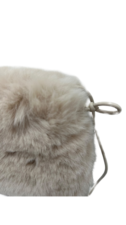 BOLSA PELÚCIA COS