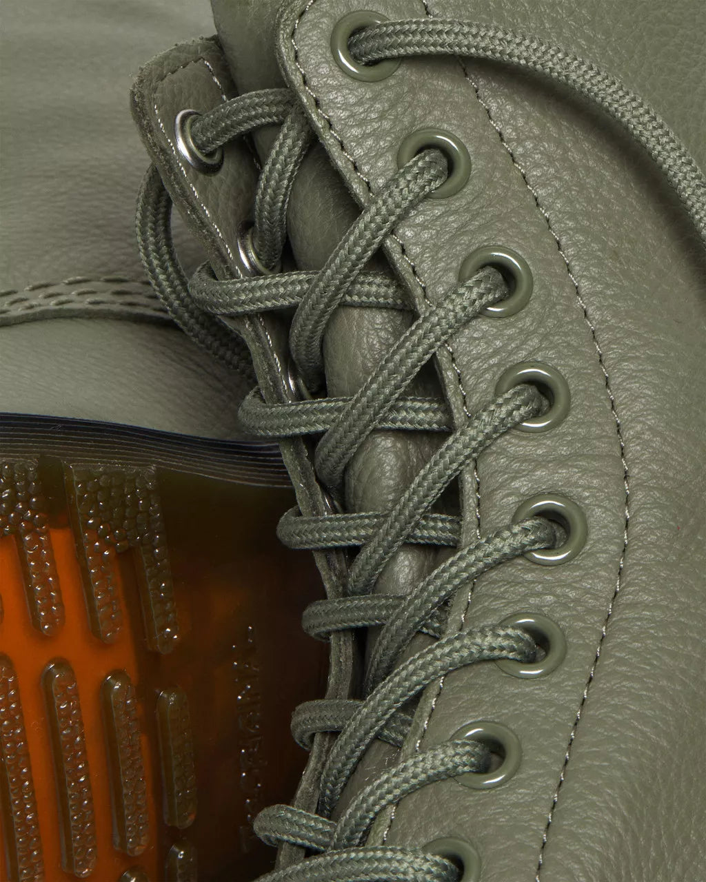 Bota Verde Dr. Martens